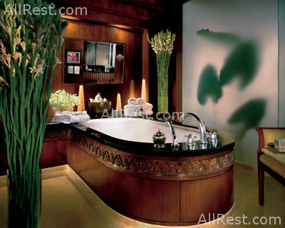 Four Seasons Hotel 34